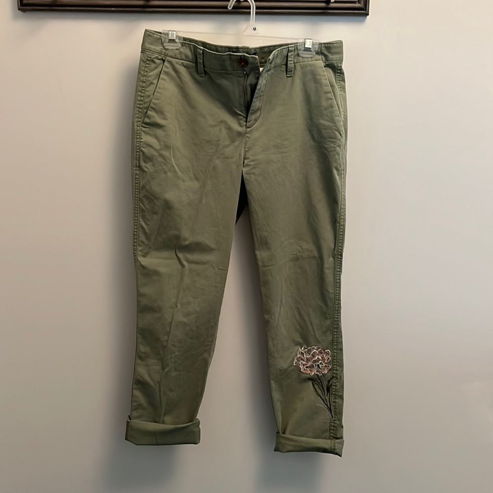 Cropped pants